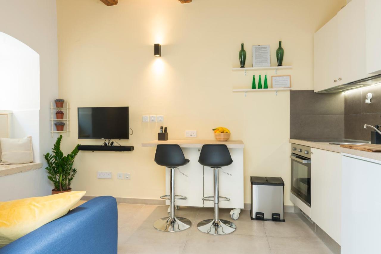 Authentic Gf Apartment With Terrace At The 3 Cities Marina Cospicua المظهر الخارجي الصورة